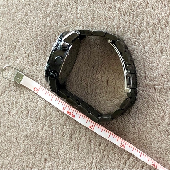 Watch: GUESS Watch, Black - NO Extra Links or Battery ๐ Bundle Me! - Picture 8 of 11